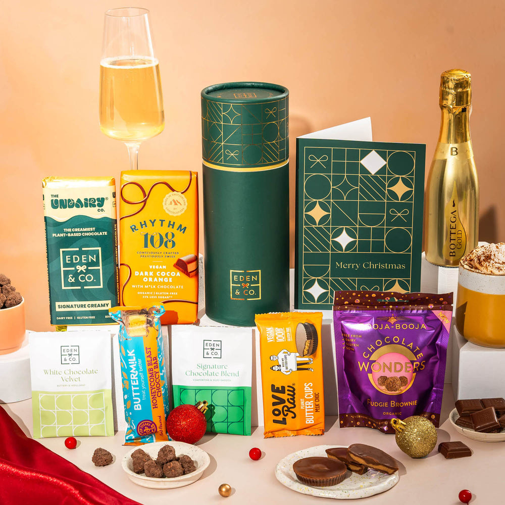 Bring festive cheer with this Christmas letterbox chocolate gift, packed with seasonal indulgence.