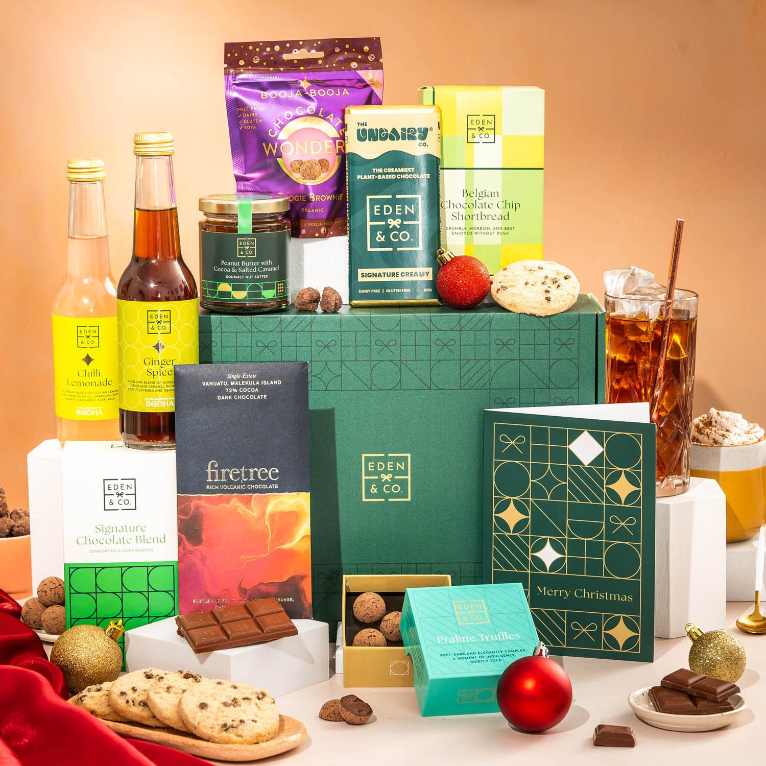 Bring festive joy with this Chocolate Christmas hamper, overflowing with seasonal indulgence and flavour.