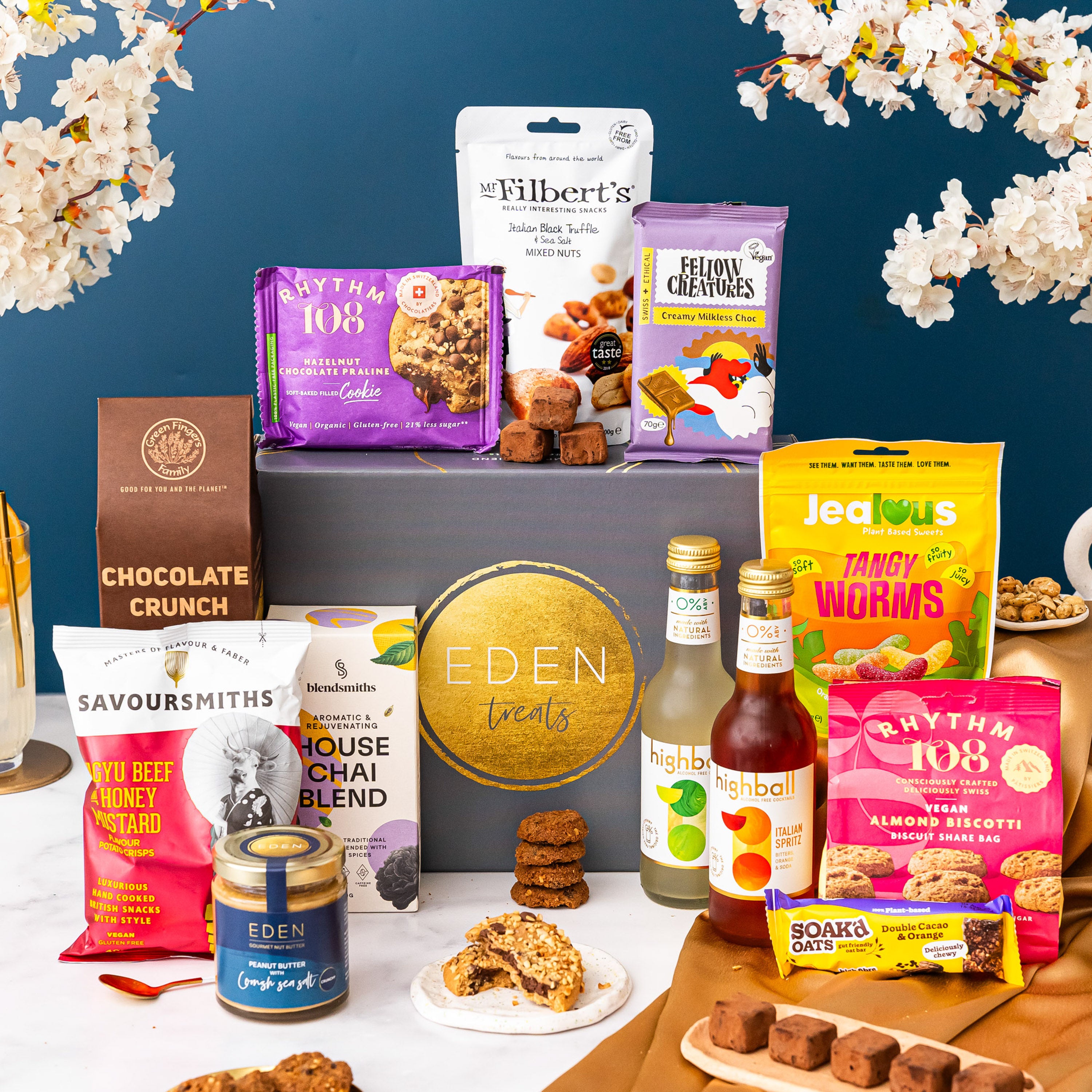 Looking for a gift that feels as meaningful as the moment? The Signature Collection was made for this. Thoughtfully curated, award-winning, and quietly impressive, it delivers the heartfelt message you want them to feel: you’re valued.
