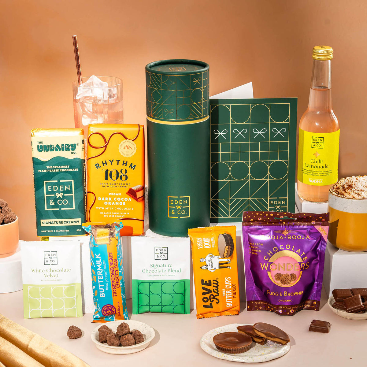 Make an impression with this premium chocolate gift box, perfectly sized for letterbox delivery.